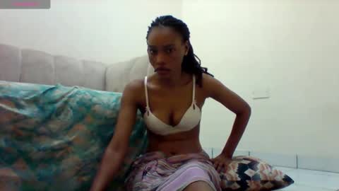 pretty253 online show from May 3, 6:19 am