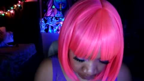 Snapshot of pretty69queen chatting on March 12, 3:02 am Yasmine pretty online show from March 12, 3:02 am