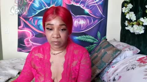 Yasmine pretty online show from August 4, 5:26 pm