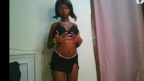 pretty__lisa online show from January 9, 3:48 pm