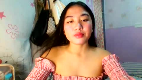 pretty_am online show from November 27, 8:38 am
