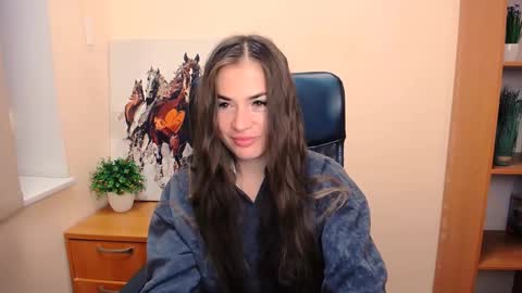 Snapshot of pretty_angell_ chatting on September 18, 5:31 am anna online show from September 18, 5:31 am