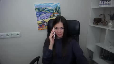 Snapshot of pretty_angell_ chatting on November 20, 2:50 pm anna online show from November 20, 2:50 pm