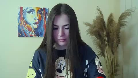 Snapshot of pretty_angell_ chatting on April 8, 9:53 am anna online show from April 8, 9:53 am