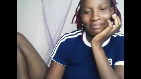 Snapshot of pretty_ass07 chatting on May 15, 5:42 pm pretty_ass07 online show from May 15, 5:42 pm