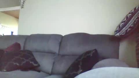 Snapshot of pretty_beib chatting on May 5, 5:59 am Karol online show from May 5, 5:59 am