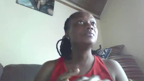 Snapshot of pretty_beib chatting on May 6, 6:52 am Karol online show from May 6, 6:52 am