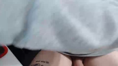 Snapshot of pretty_boyfriend chatting on February 16, 7:05 pm Pretty boy online show from February 16, 7:05 pm