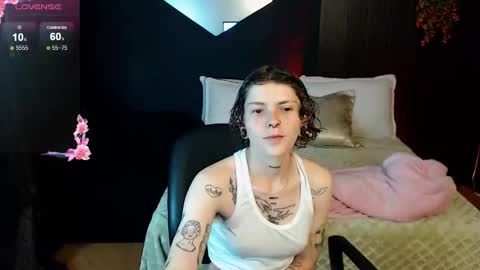 pretty_cristal22 online show from February 5, 11:59 am