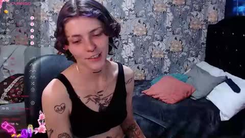 pretty_cristal22 online show from May 5, 9:56 pm
