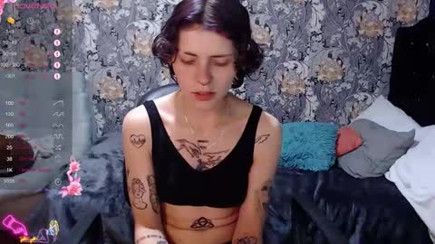 pretty_cristal22 online show from May 29, 2:09 am