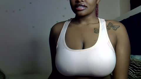 pretty_daina3 online show from July 5, 8:27 pm