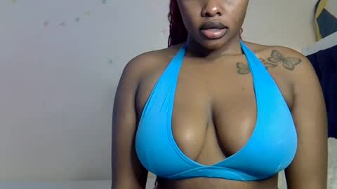 pretty_daina3 online show from July 29, 6:44 am