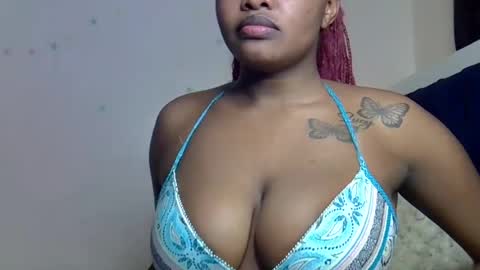 pretty_daina3 online show from August 2, 7:23 pm
