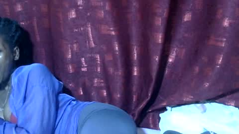 Snapshot of pretty_ebby chatting on June 16, 2:09 pm pretty_ebby online show from June 16, 2:09 pm