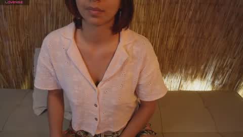 pretty_goddess online show from June 10, 8:19 pm