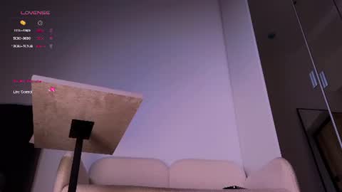 Snapshot of pretty_helga chatting on July 22, 10:40 am pretty_helga online show from July 22, 10:40 am