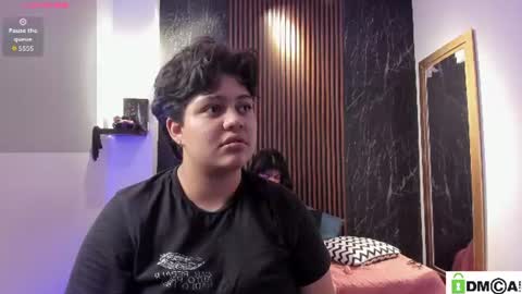 pretty_honey22 online show from August 1, 3:17 am