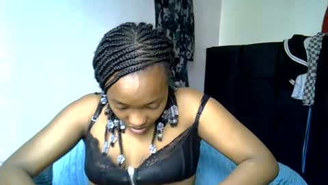 Snapshot of pretty_jazminee chatting on July 9, 6:39 am pretty jazminee online show from July 9, 6:39 am
