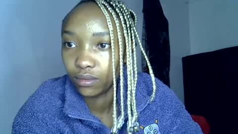 Snapshot of pretty_jazminee chatting on July 25, 12:20 am pretty jazminee online show from July 25, 12:20 am
