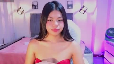 pretty online show from July 22, 3:31 am