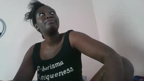 pretty_kylah online show from November 23, 5:07 am