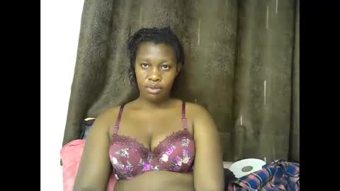 pretty_kylah online show from March 19, 1:42 am