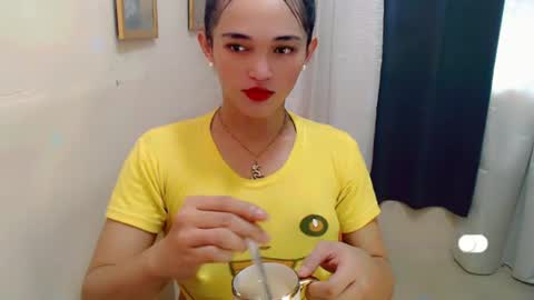 pretty_lady_kitty online show from July 7, 6:27 am