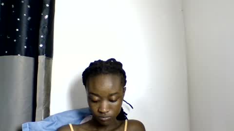 pretty luv1 online show from June 19, 12:09 pm