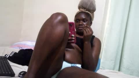 Snapshot of pretty_melan chatting on July 28, 8:52 pm pretty_melan online show from July 28, 8:52 pm