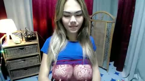 samantha online show from April 9, 2:22 am