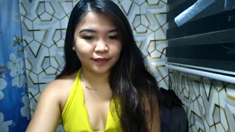 Snapshot of pretty_pharsa chatting on July 27, 8:43 am pretty_pharsa online show from July 27, 8:43 am