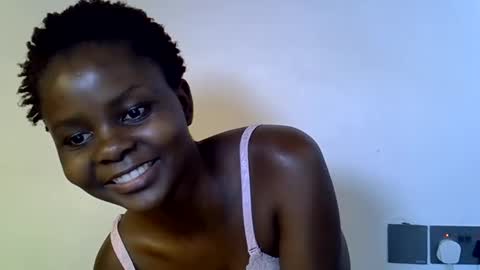 Snapshot of pretty_scooper chatting on May 15, 9:38 am pretty_scooper online show from May 15, 9:38 am