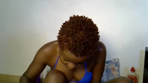 Snapshot of pretty_scooper chatting on May 18, 9:20 pm pretty_scooper online show from May 18, 9:20 pm
