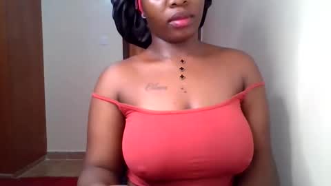Snapshot of pretty_shila chatting on May 25, 12:16 am pretty_shila online show from May 25, 12:16 am