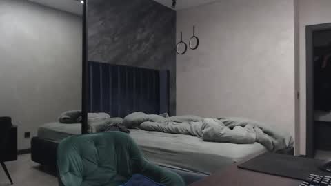 Justin online show from November 20, 4:51 pm