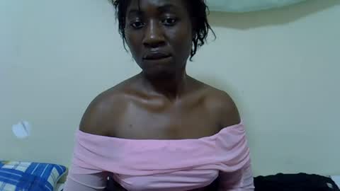 Snapshot of pretty_swirl chatting on June 13, 6:55 am Twirl online show from June 13, 6:55 am