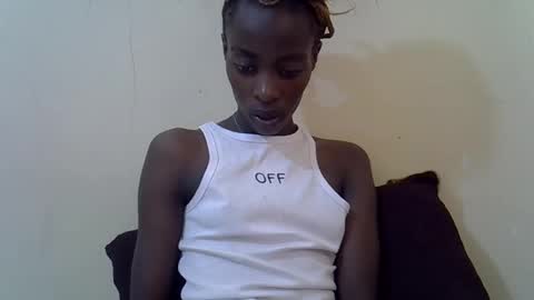 Vee online show from February 21, 8:26 am