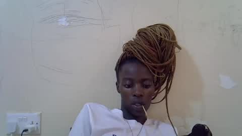 Vee online show from March 15, 7:47 am