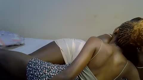 Snapshot of pretty_zio chatting on November 9, 9:02 pm pretty_zio online show from November 9, 9:02 pm