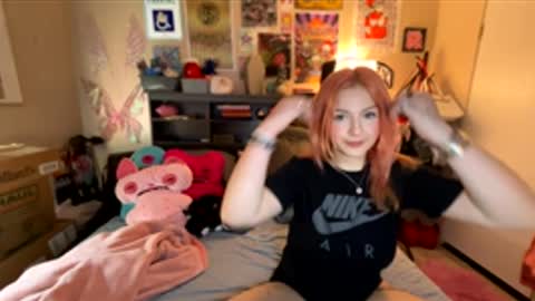 stacy online show from March 15, 3:07 pm