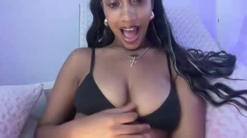prettyblackgal online show from August 2, 4:55 am