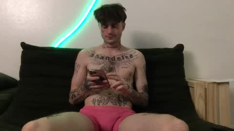 pretty boy online show from November 12, 5:30 am