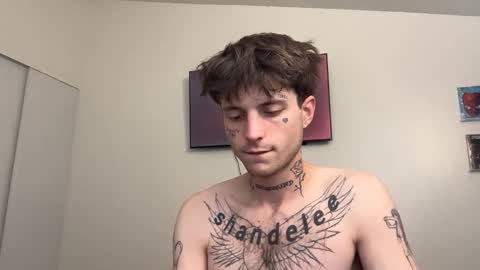 Snapshot of prettyboyszn chatting on February 12, 5:46 am pretty boy online show from February 12, 5:46 am