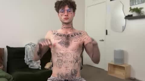 pretty boy online show from May 3, 5:02 am