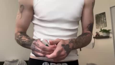pretty boy online show from June 6, 5:23 am