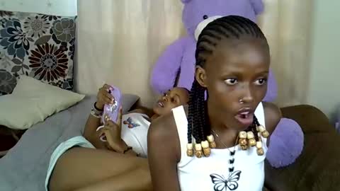 Bunny online show from November 22, 2:05 pm