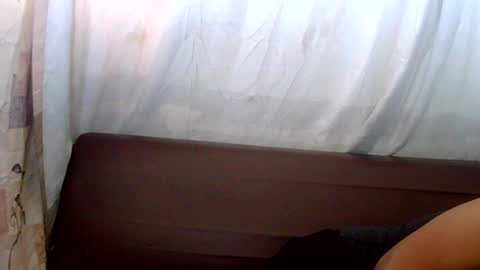 Snapshot of prettychoux chatting on June 18, 5:41 am prettychoux online show from June 18, 5:41 am