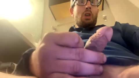 Snapshot of prettycockselfsucker91 chatting on April 6, 4:10 am prettycockselfsucker91 online show from April 6, 4:10 am