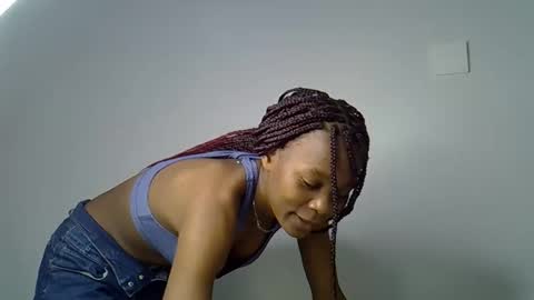 Snapshot of prettycoco_ chatting on May 20, 2:56 pm coco online show from May 20, 2:56 pm